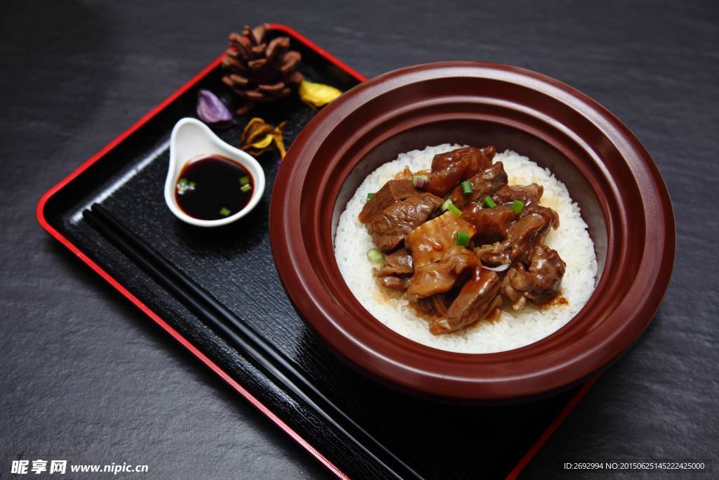 牛腩饭