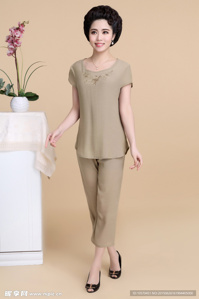 女装 妈妈装