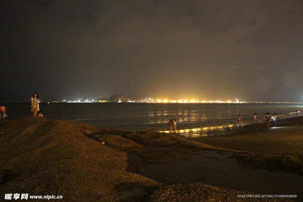 厦门海边夜景