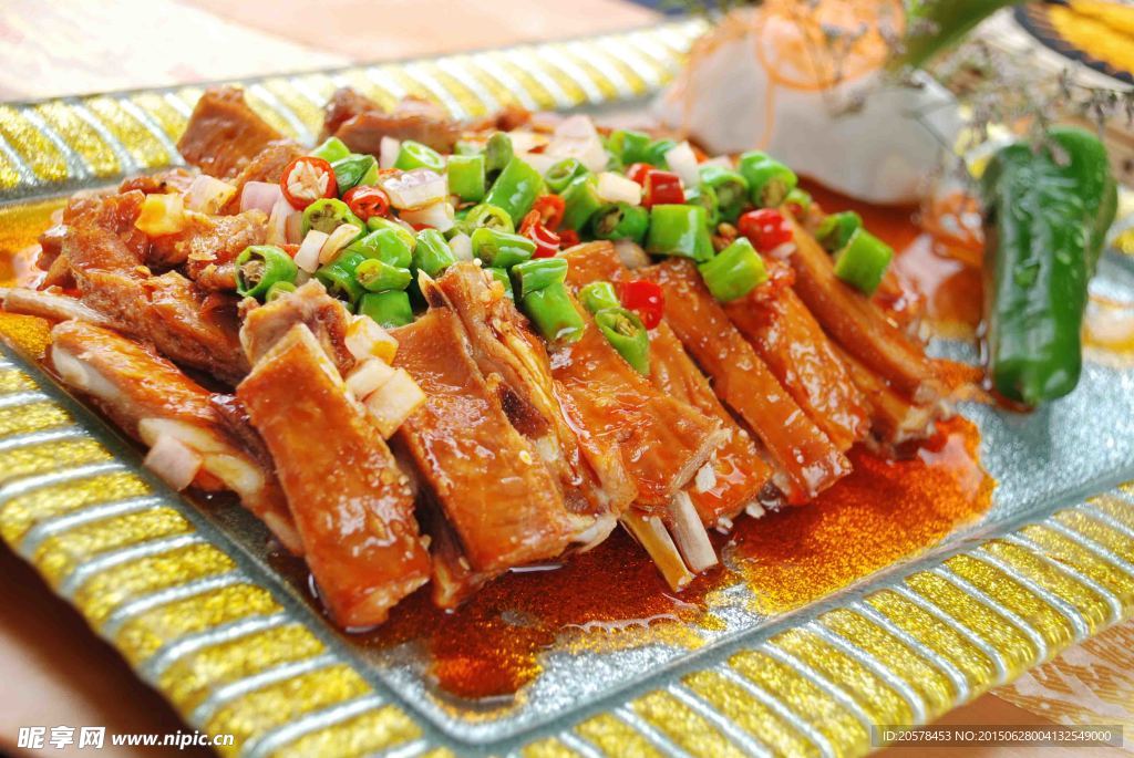 风情羊排