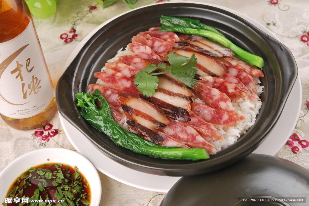 腊味煲仔饭