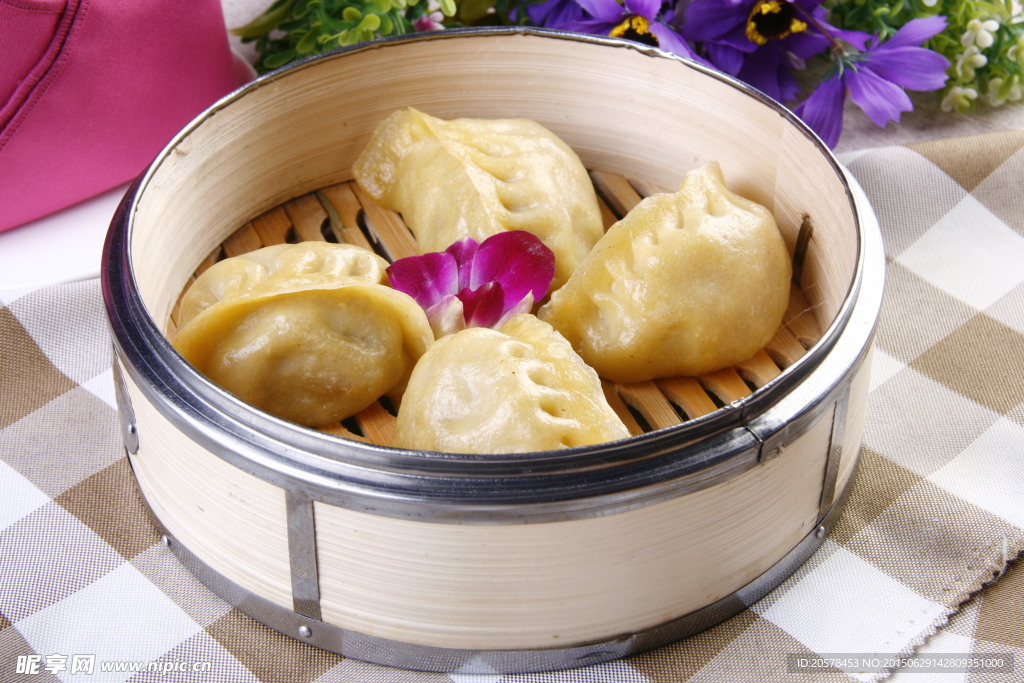 玉米面蒸饺