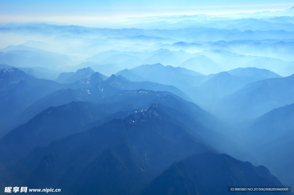 群山