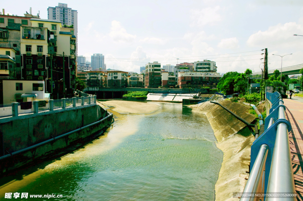 城市河流 布吉河