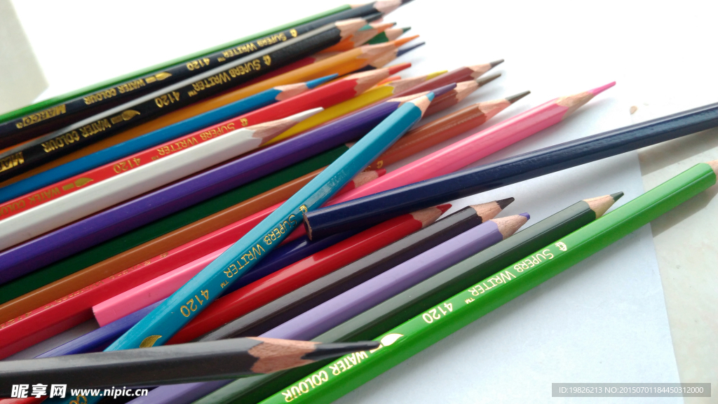 彩色铅笔 彩铅