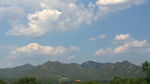 长陵背靠的群山