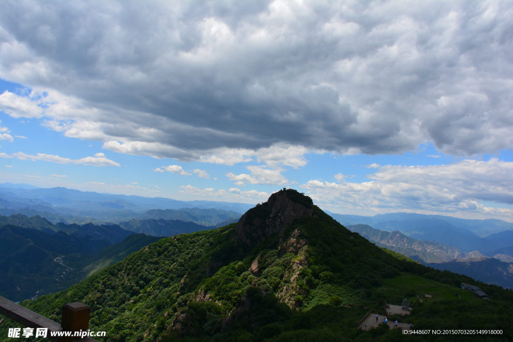 山峰