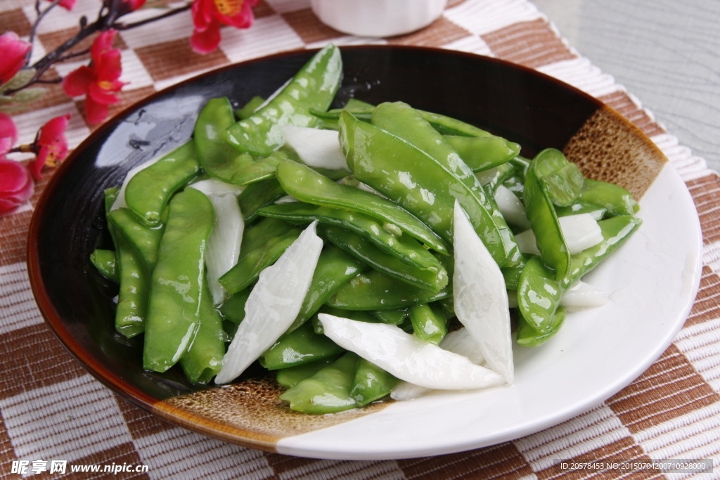 荷兰豆炒山药