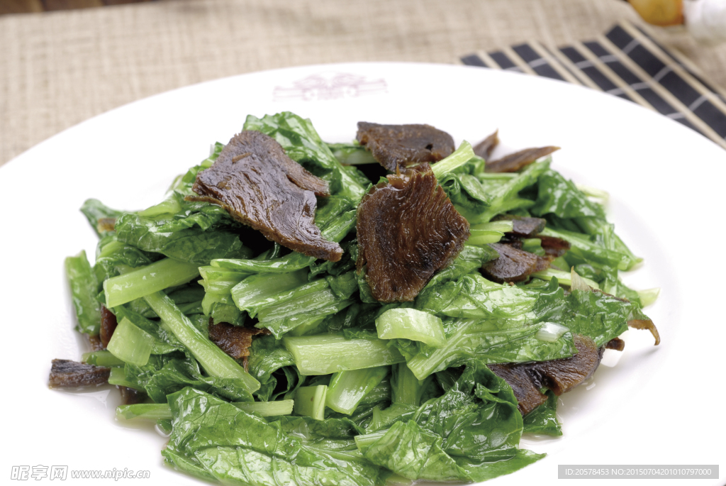干肉炒小白菜