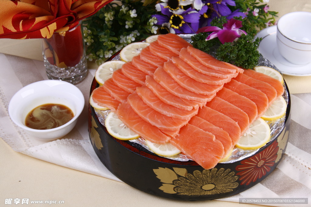 刺身三文鱼
