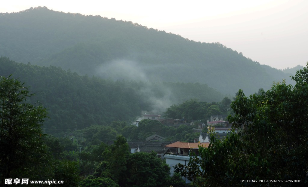 雁南飞 民居烟火