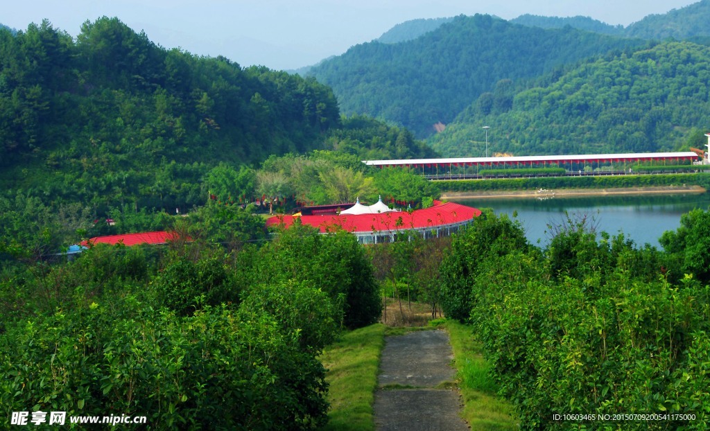 雁鸣湖