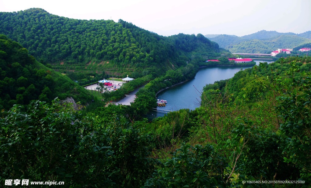 雁鸣湖