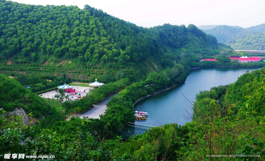 雁鸣湖