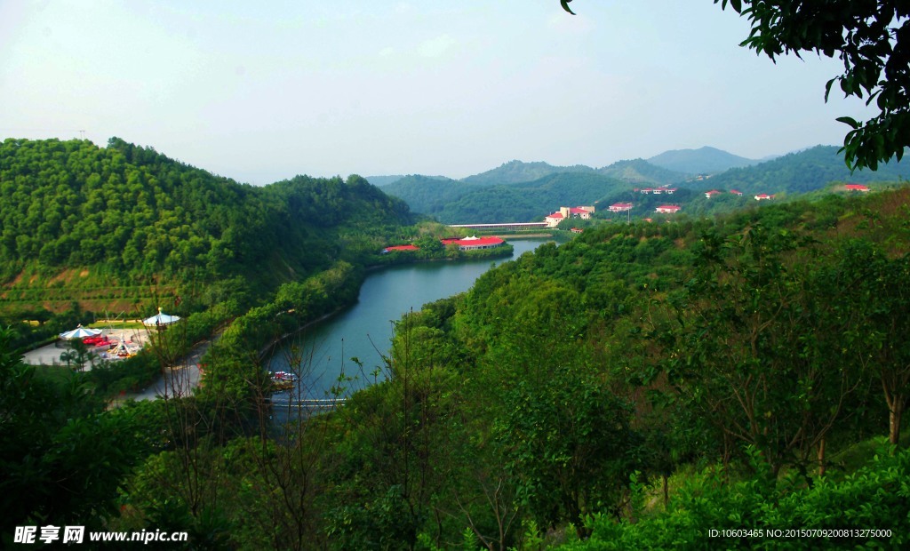 雁鸣湖