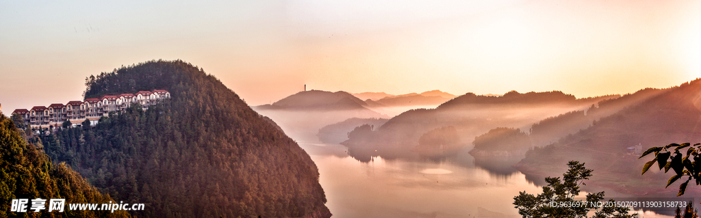 黑龙潭全景图