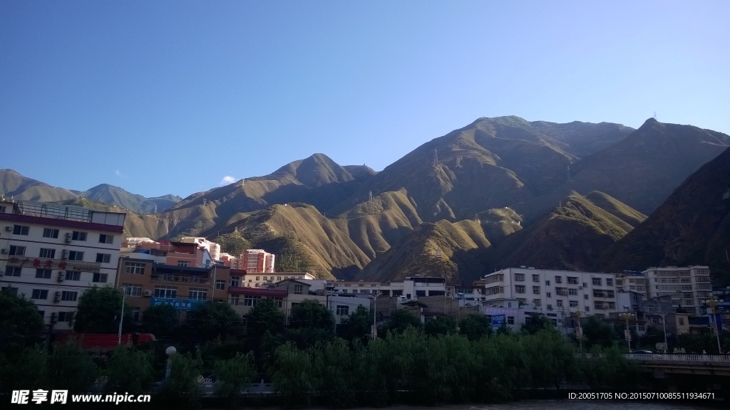 清晨
