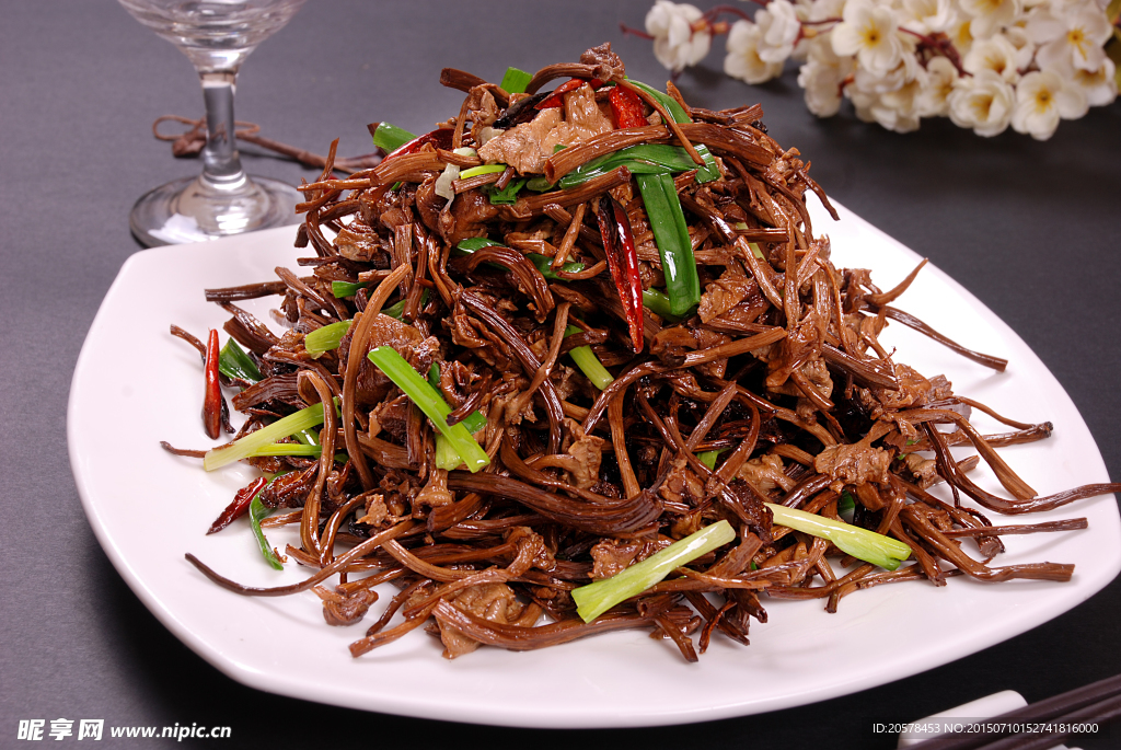 干煸茶树菇