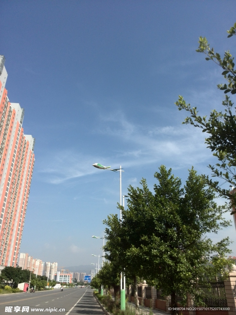 蓝天