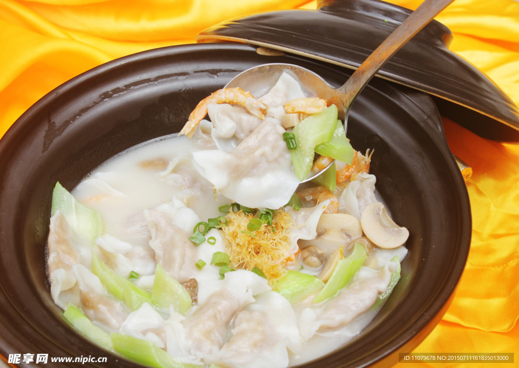 上汤鱼皮饺