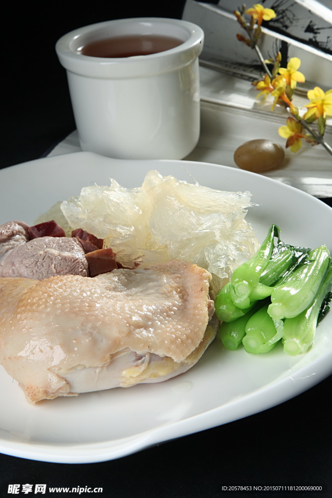 菜胆炖只翅