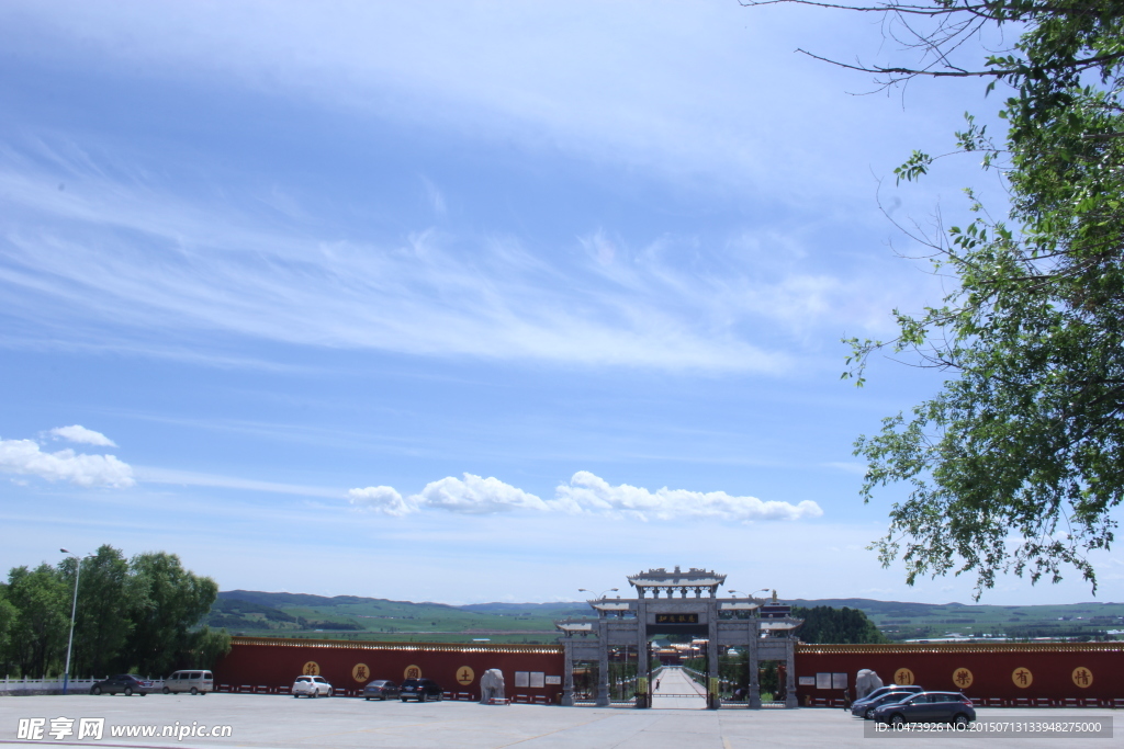 海林报恩寺正门图片