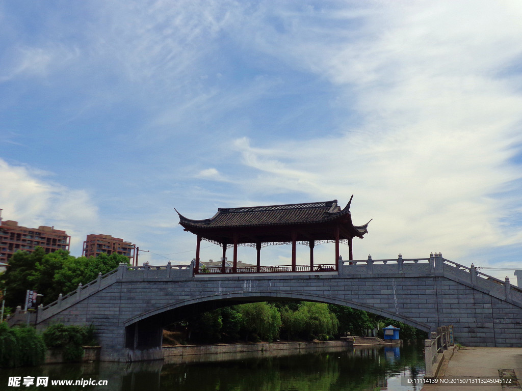 绍兴钱清西小江畔风景