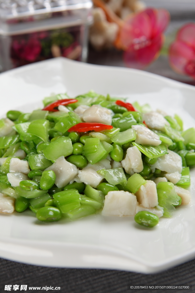腌菜梗炒咸鱼丁