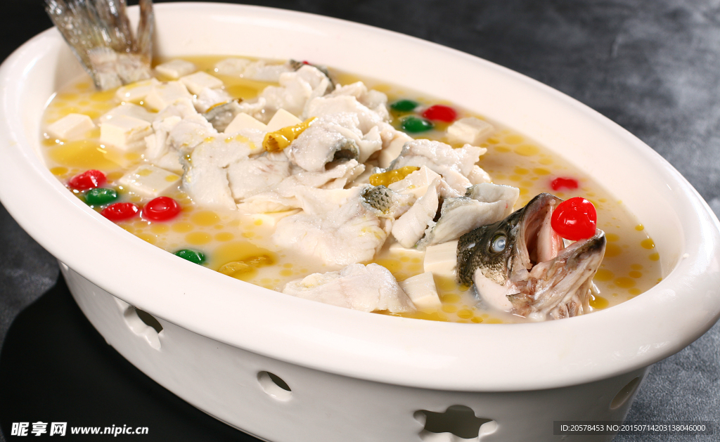 山椒嫩豆腐鲈鱼