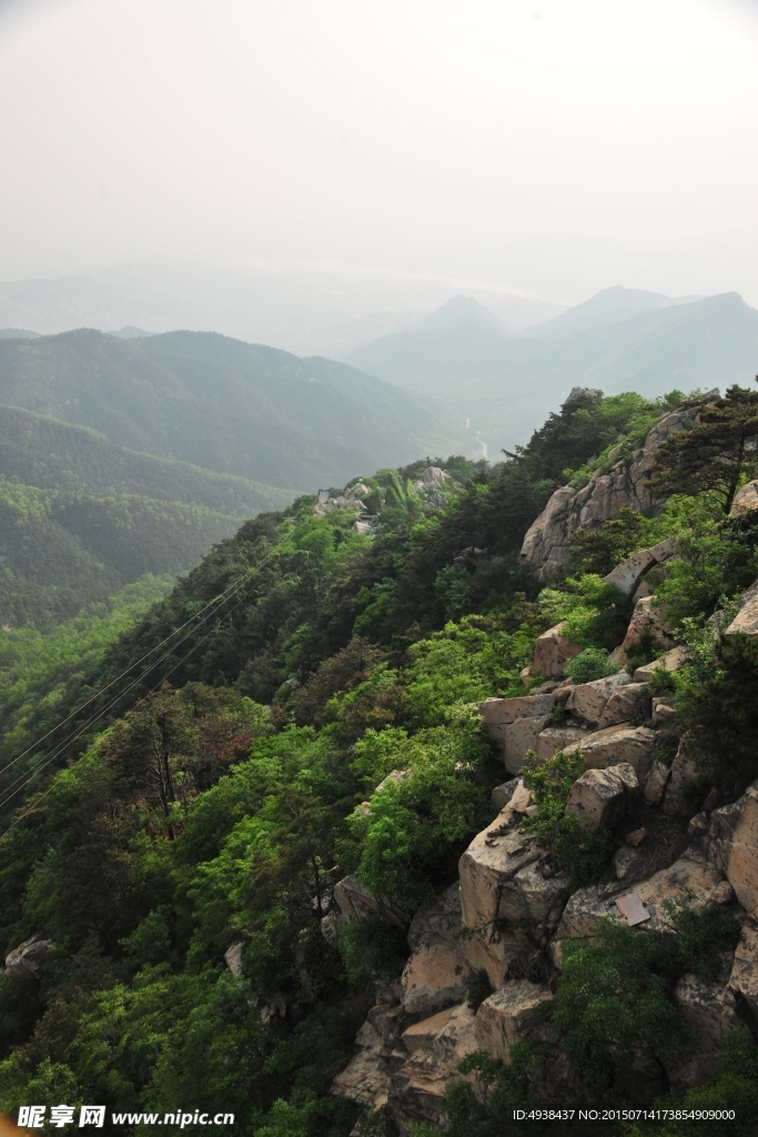 山脉 山石