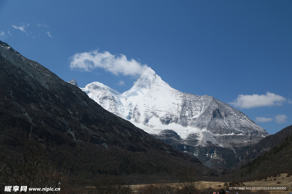稻城雪山