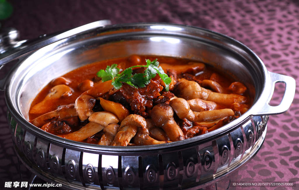 松茸生态牛肉