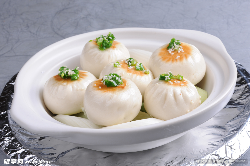 砂煲生煎包