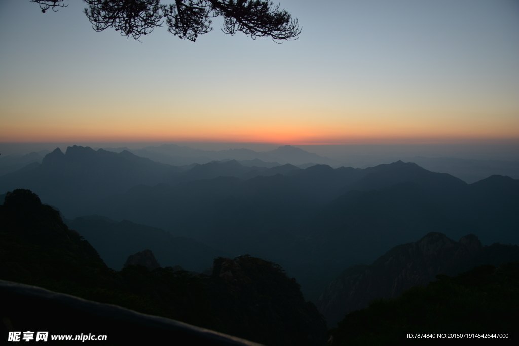 三清山夕阳