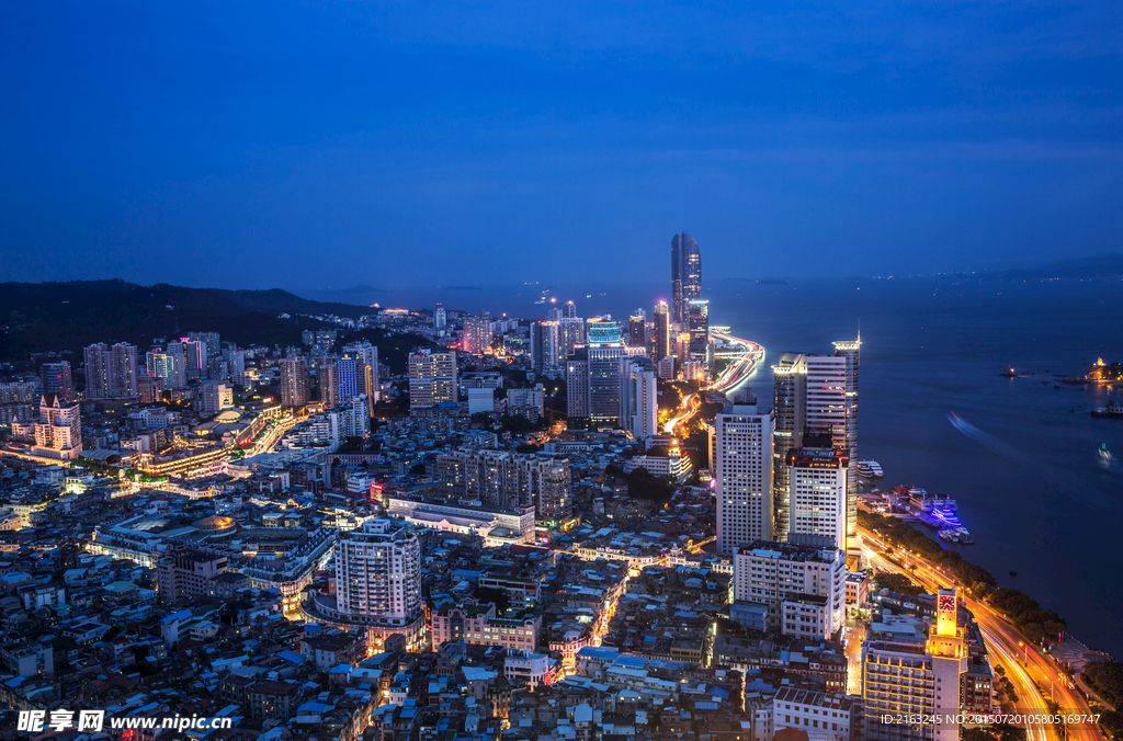 厦门岛夜景