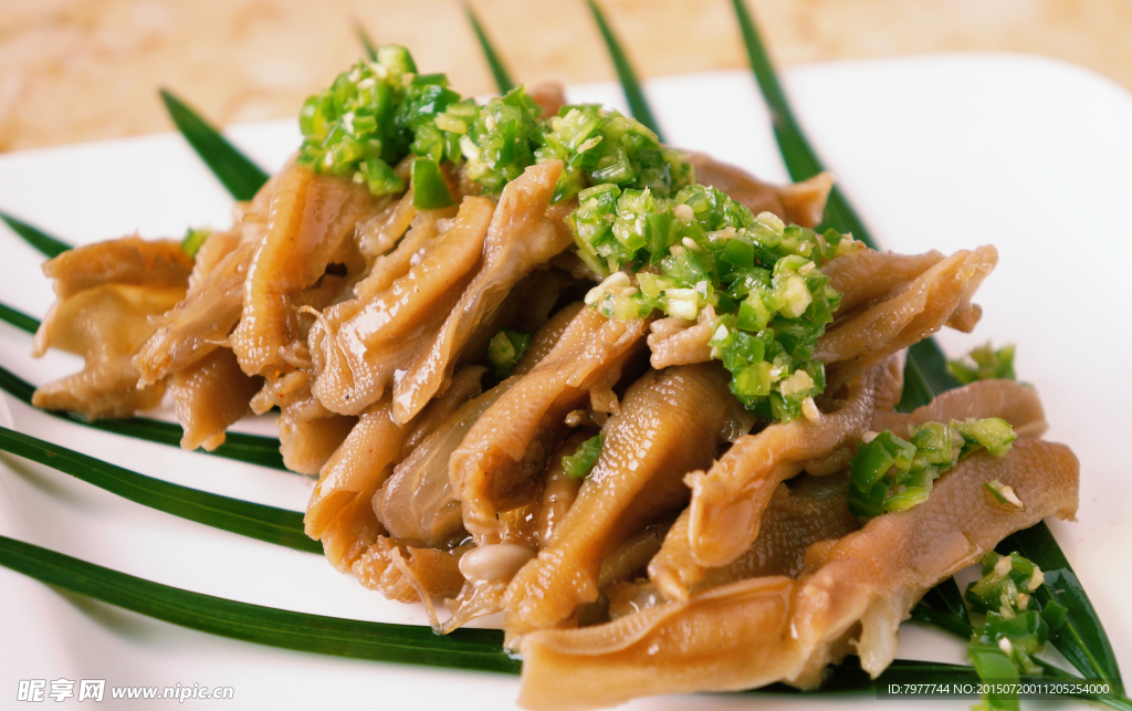 炭椒鸭掌