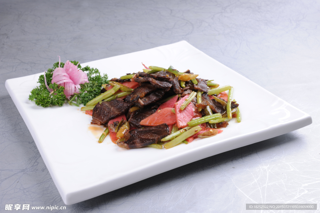 酸辣牛肉