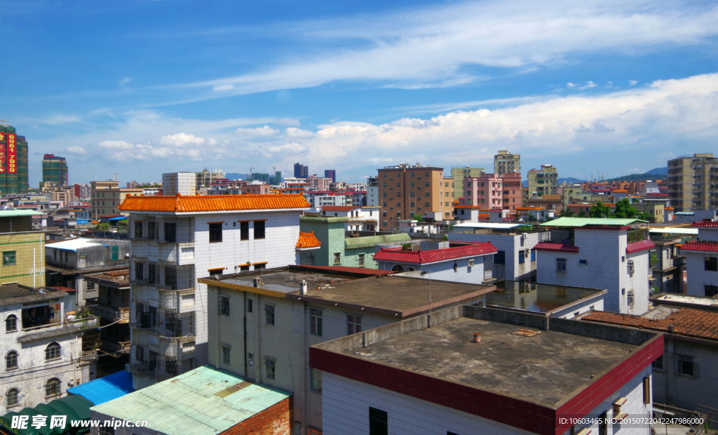 蓝天大地 彩色空间