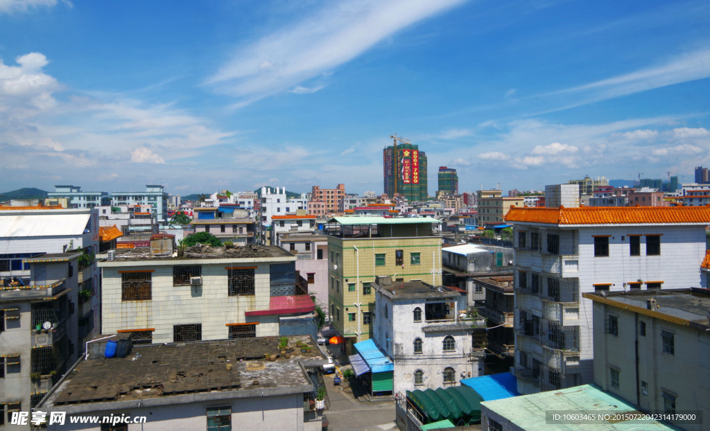 蓝天大地 彩色空间