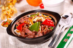 金菇牛肉煲仔饭
