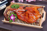 香酥琵琶鸭