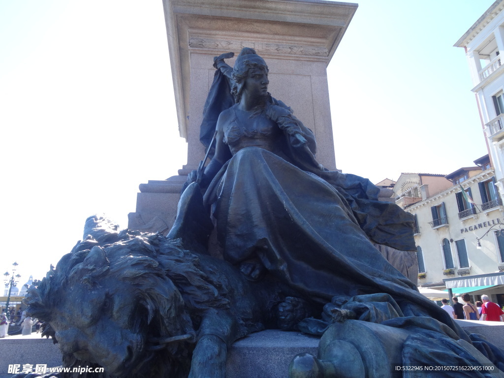 威尼斯圣马可广场的雕塑