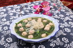 菠菜汆丸子