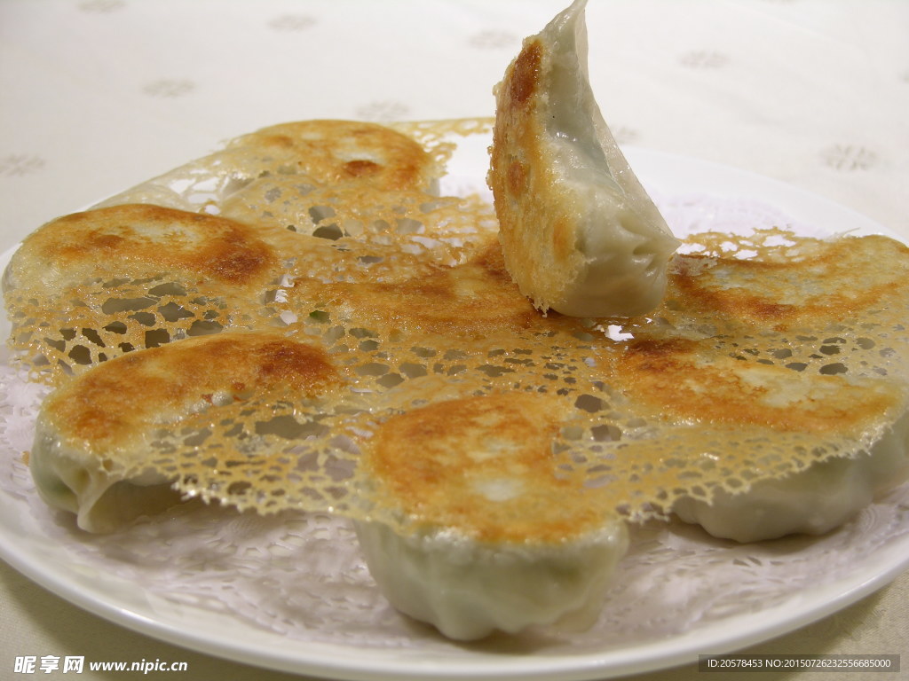 鸡汁锅贴饺