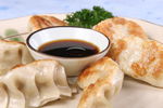 煎饺子