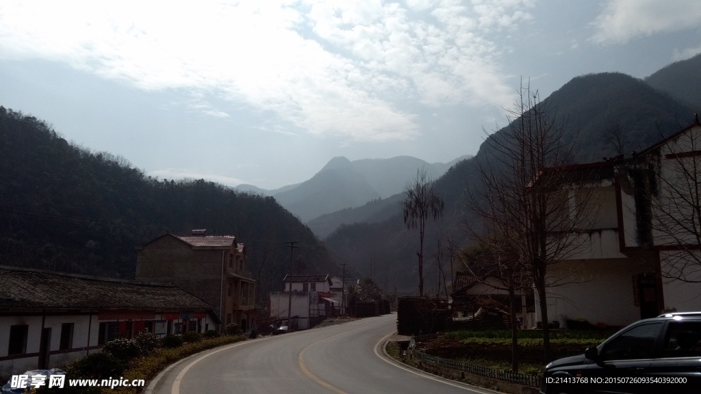 山路