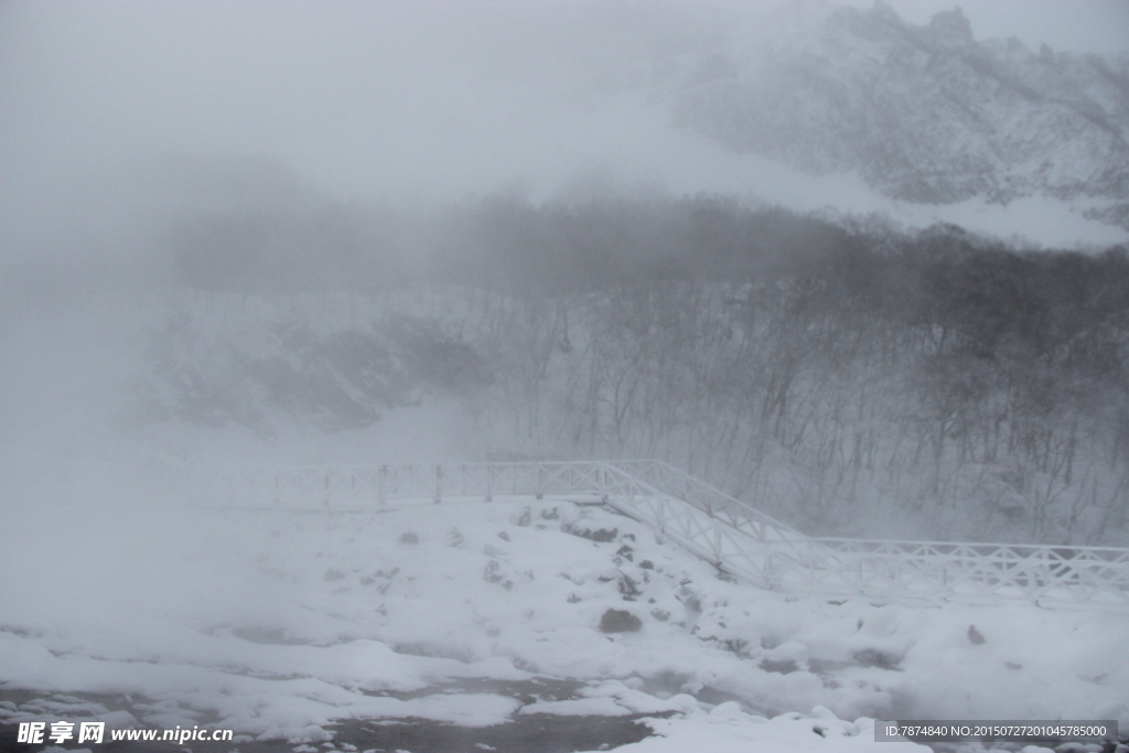 长白山雪景