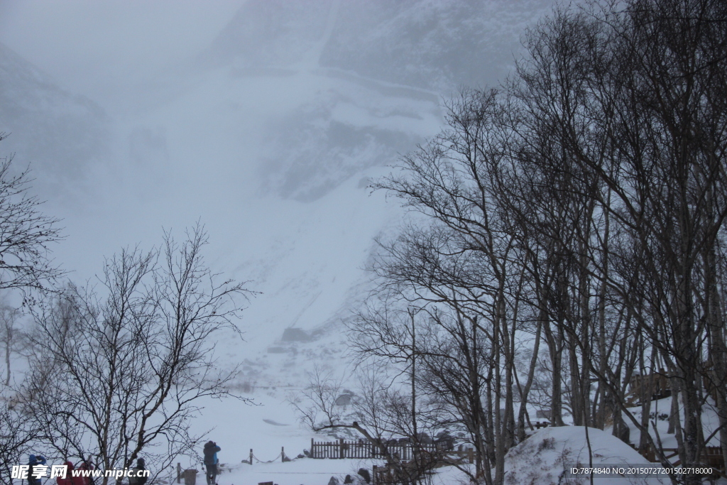 长白山雪景