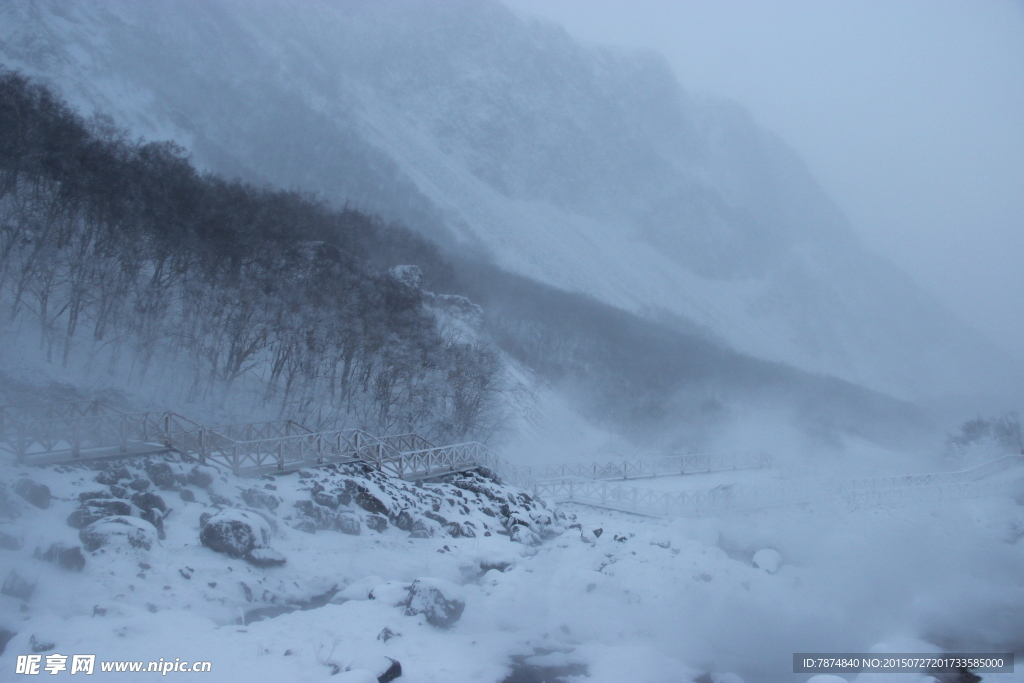 长白山雪景