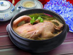 砂锅滋补鸡汤